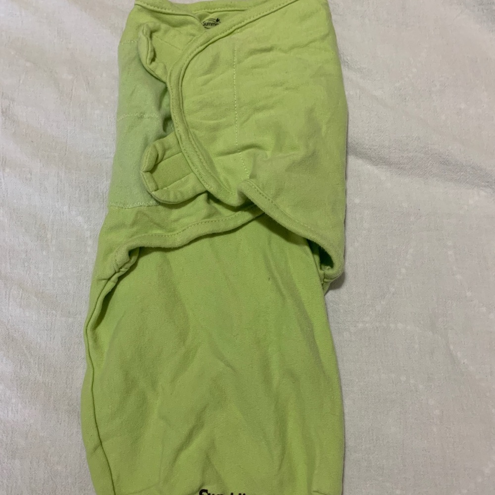 Summer swaddle me